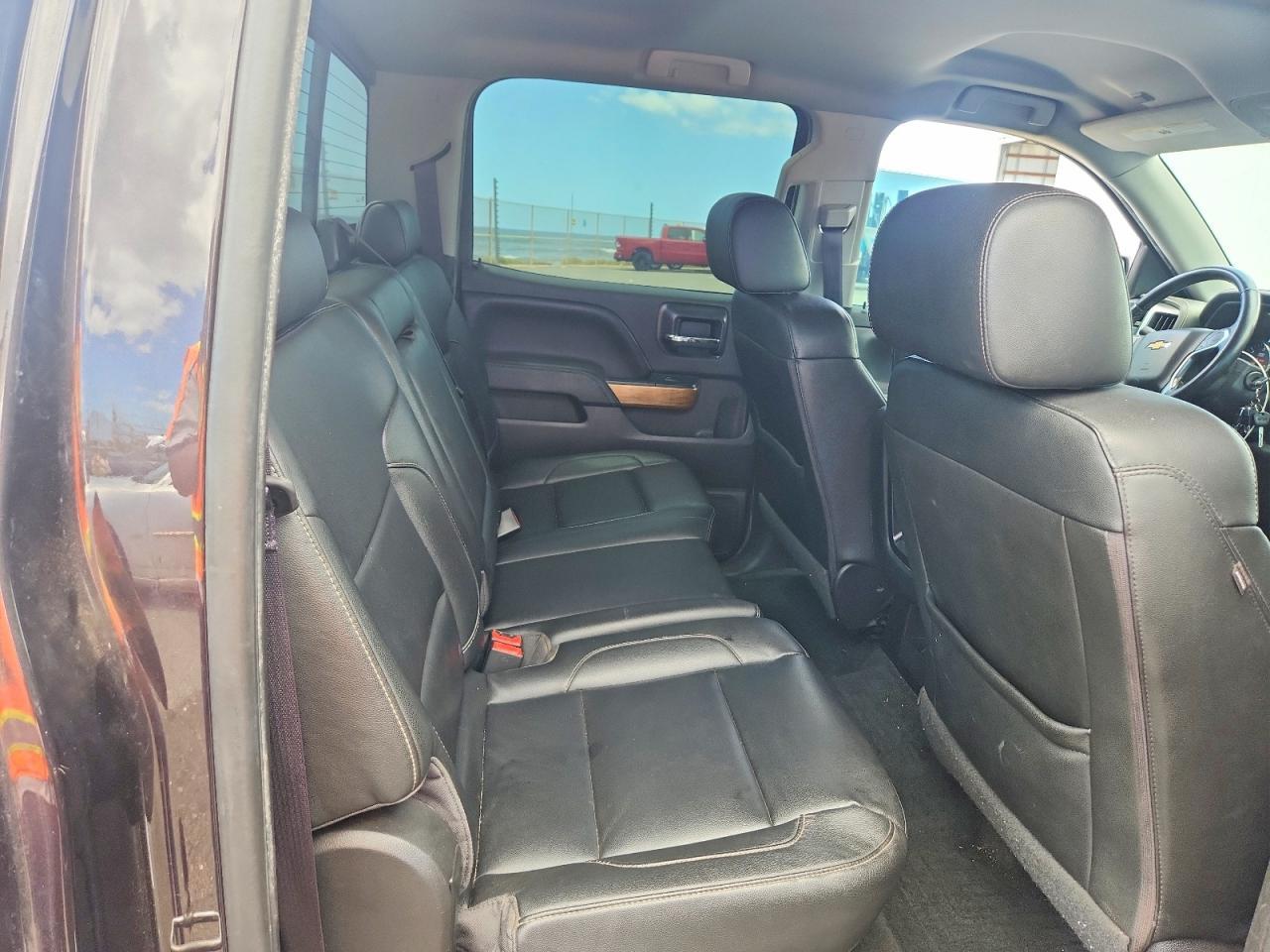 2016 Chevrolet Silverado - zdjęcie 10