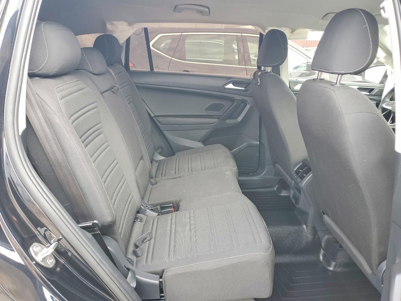 2024 Volkswagen Tiguan S - zdjęcie 11