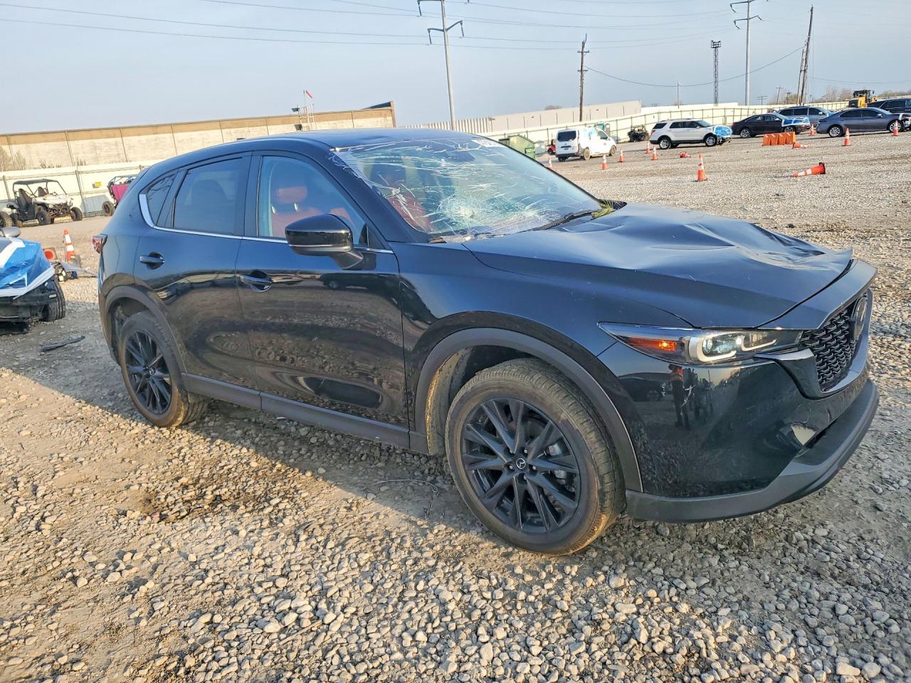 2025 Mazda Cx-5 Preferred - zdjęcie 4