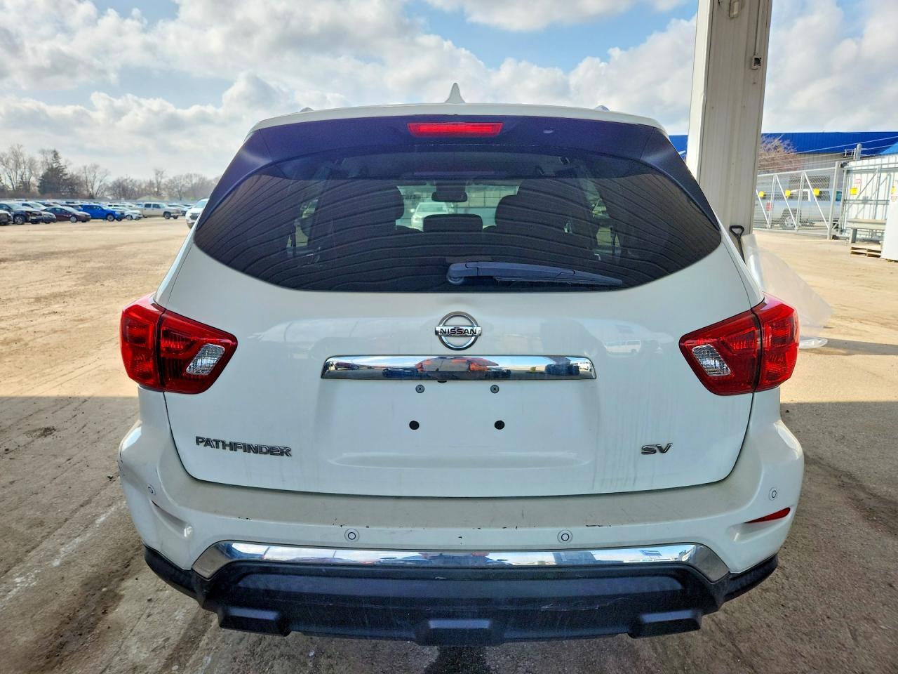 2019 Nissan Pathfinder Sv - zdjęcie 6