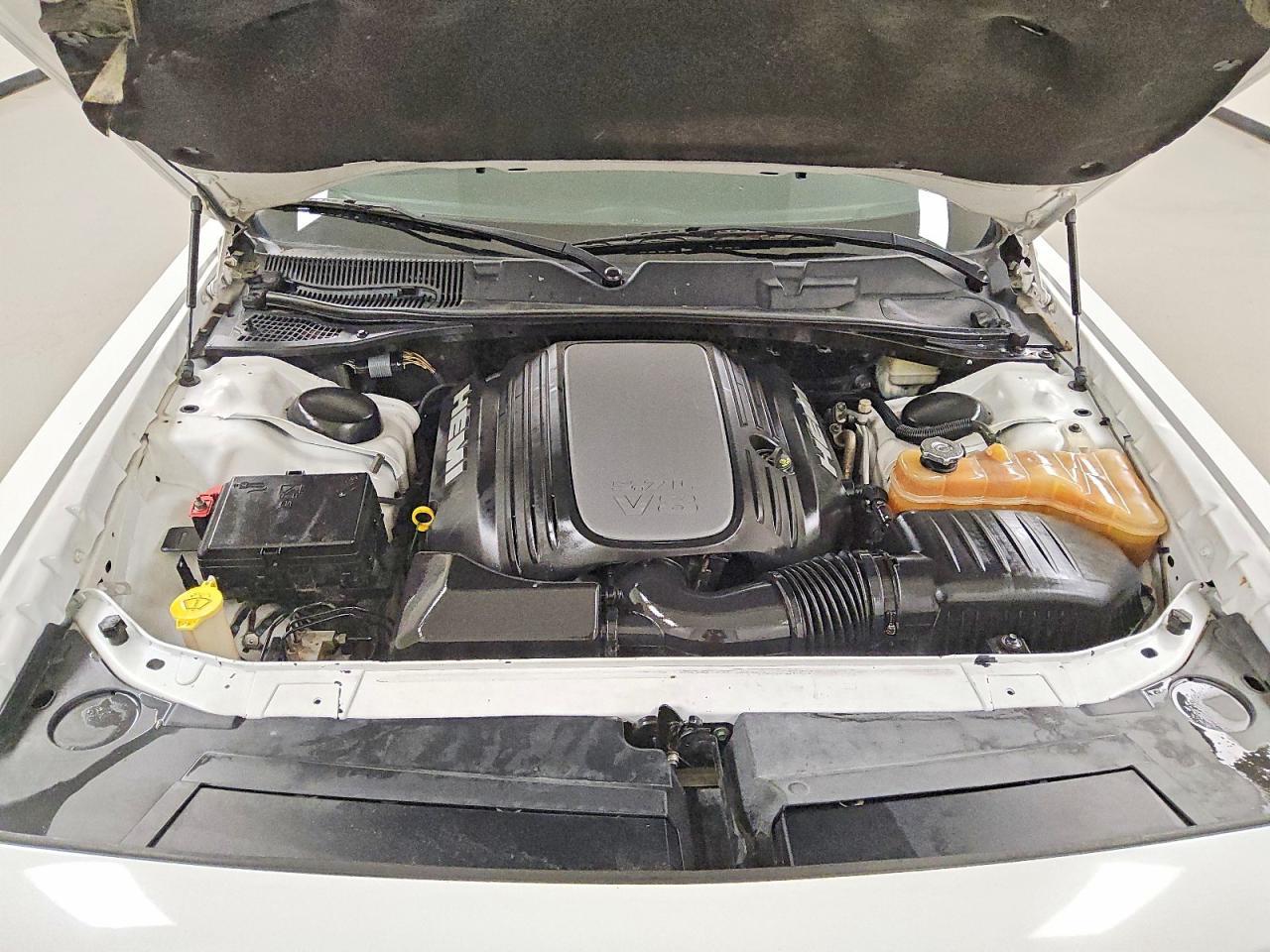 2015 Dodge Challenger Sxt - zdjęcie 11