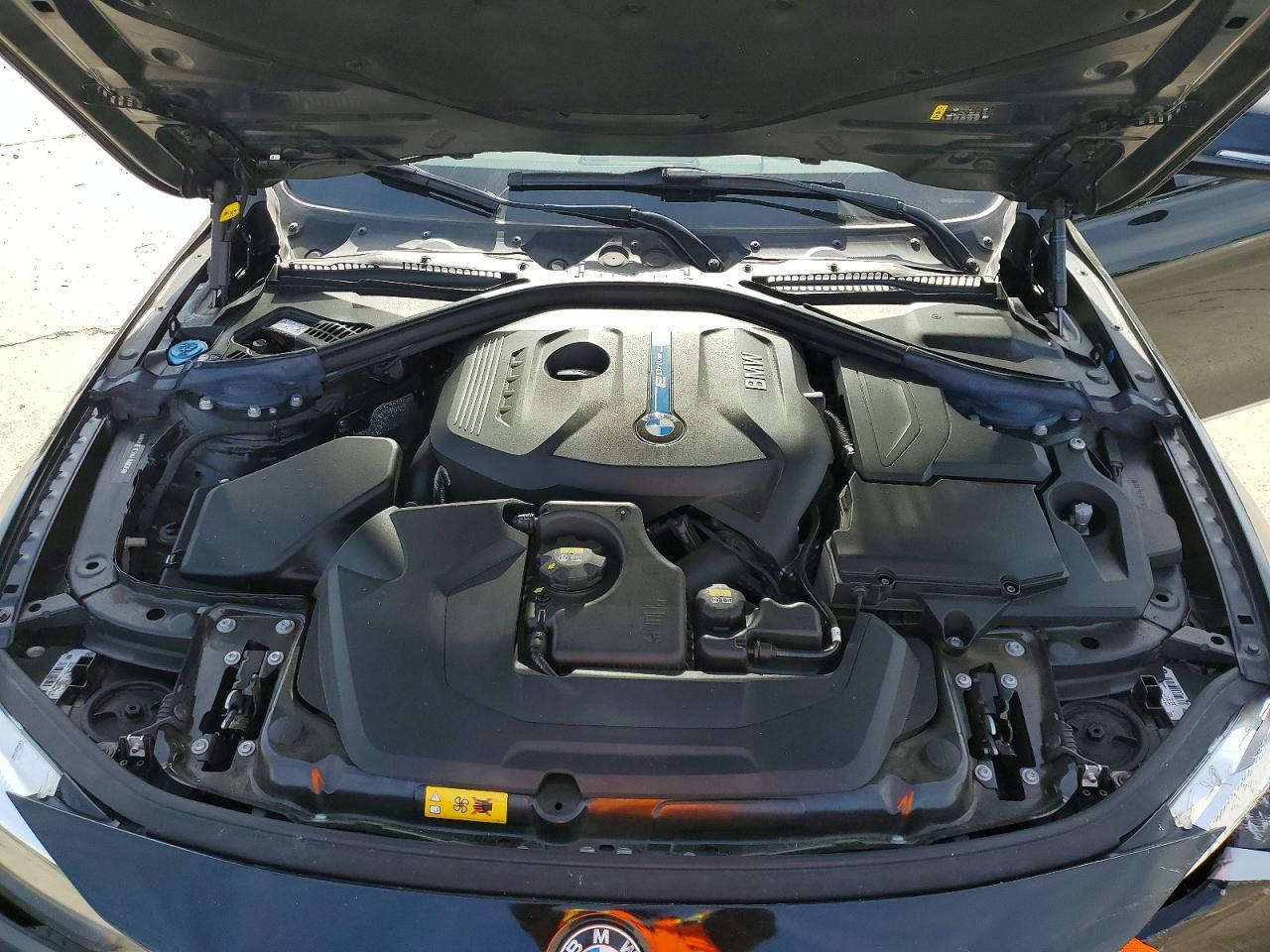 2017 BMW 330E - zdjęcie 11