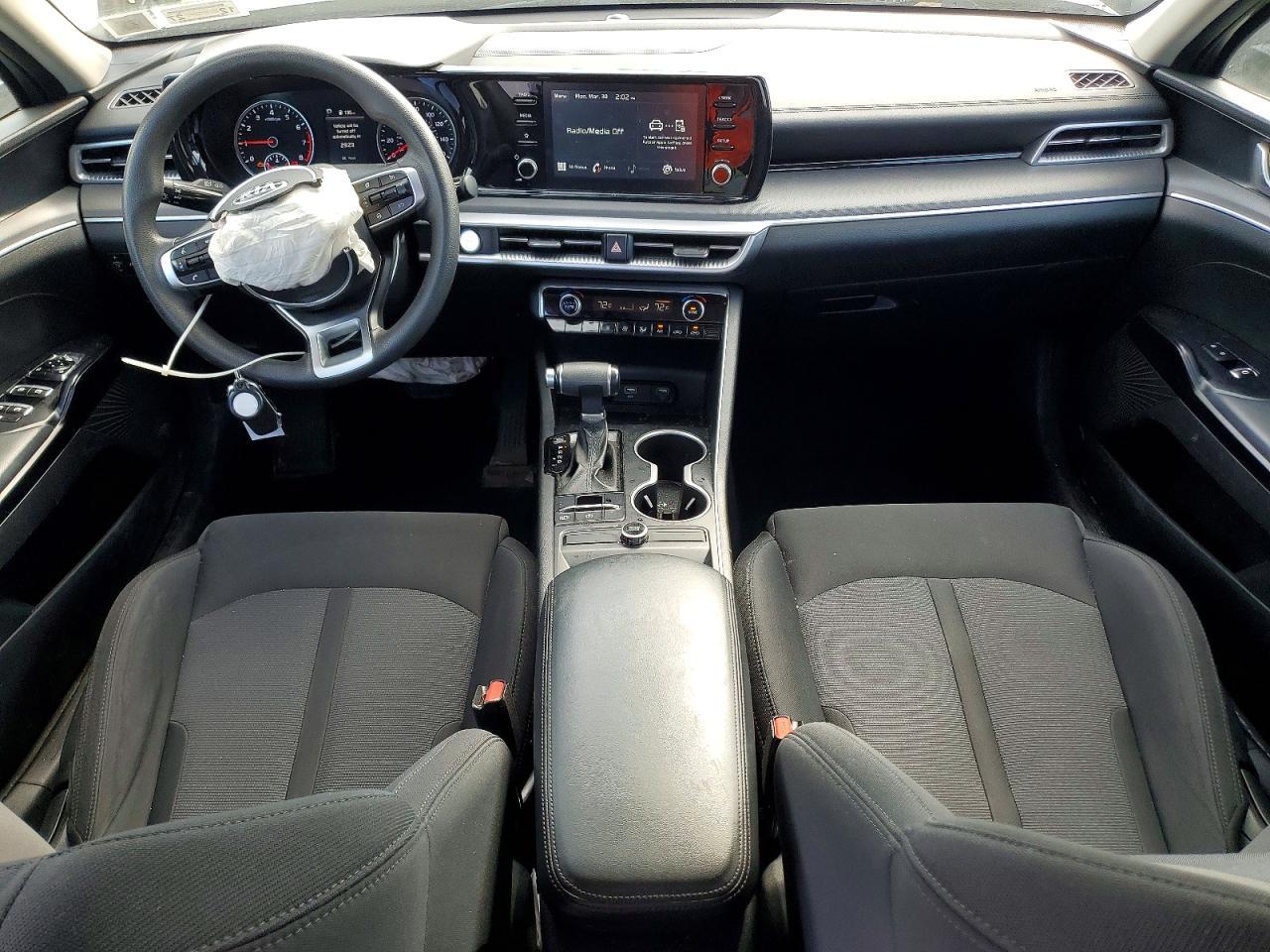 2021 Kia K5 Lxs - zdjęcie 8