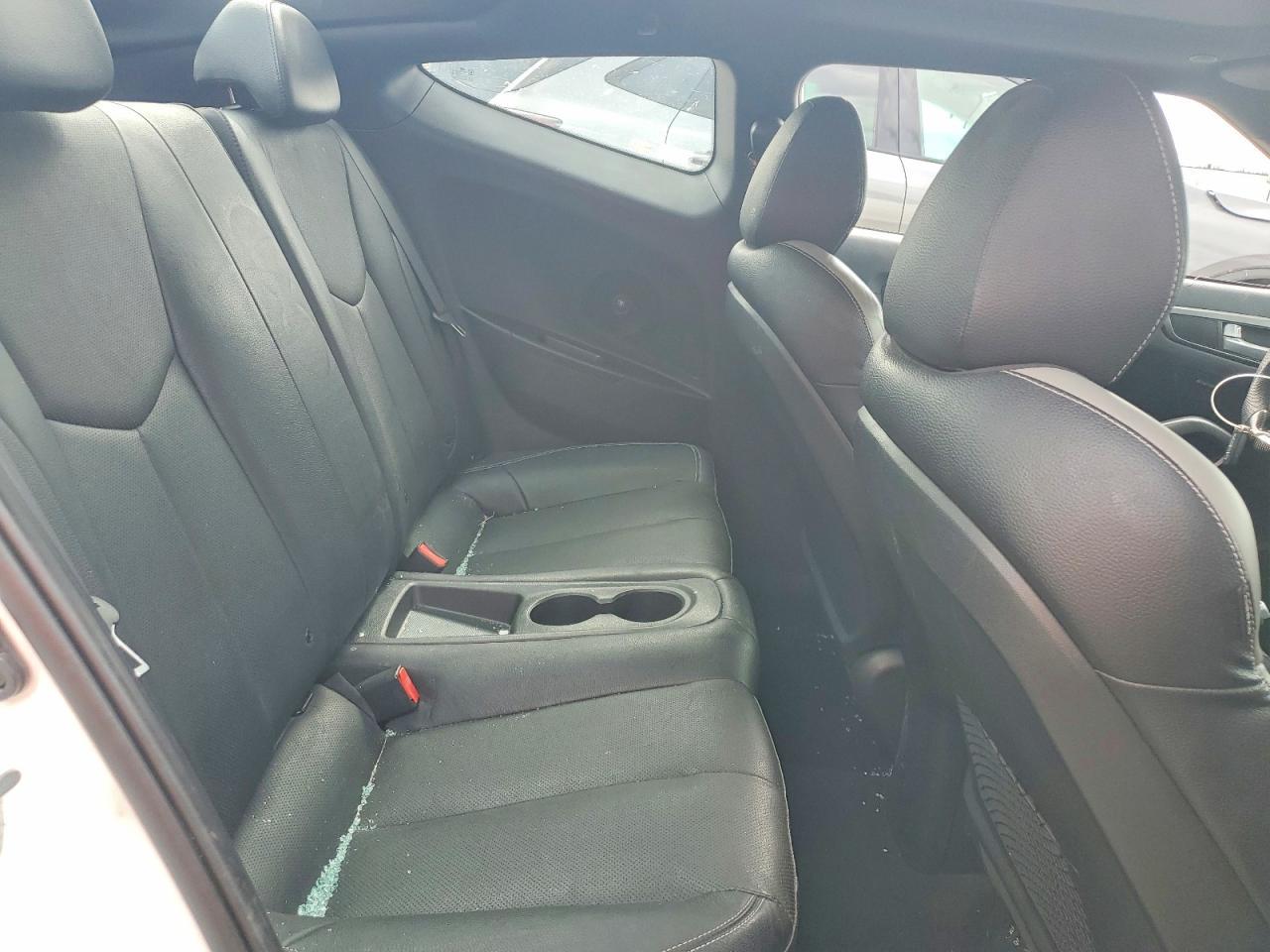 2016 Hyundai Veloster Turbo - zdjęcie 10