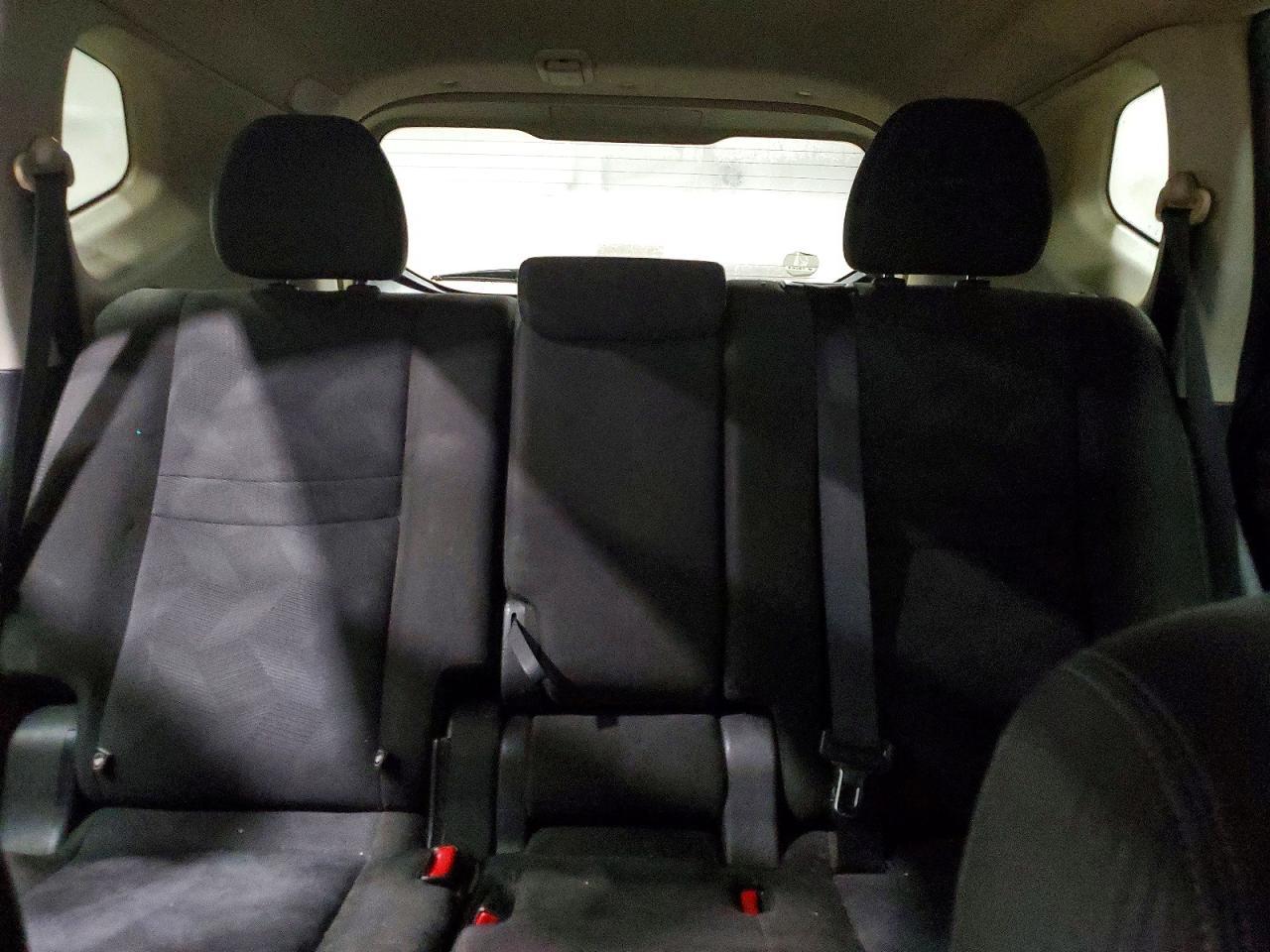 2015 Nissan Rogue Sv - zdjęcie 10