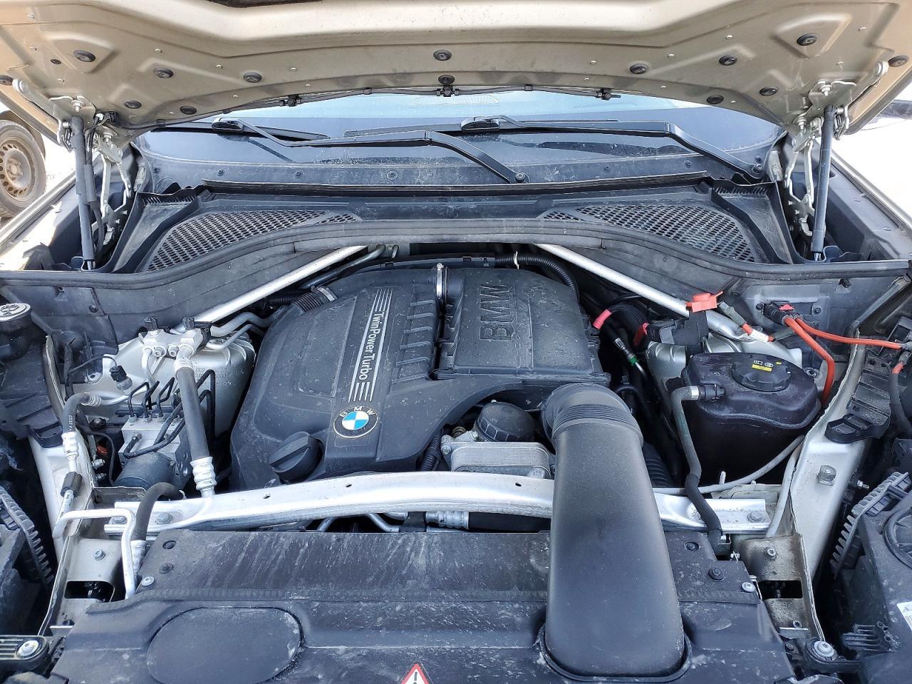 2016 BMW X5 xDrive35I - zdjęcie 11