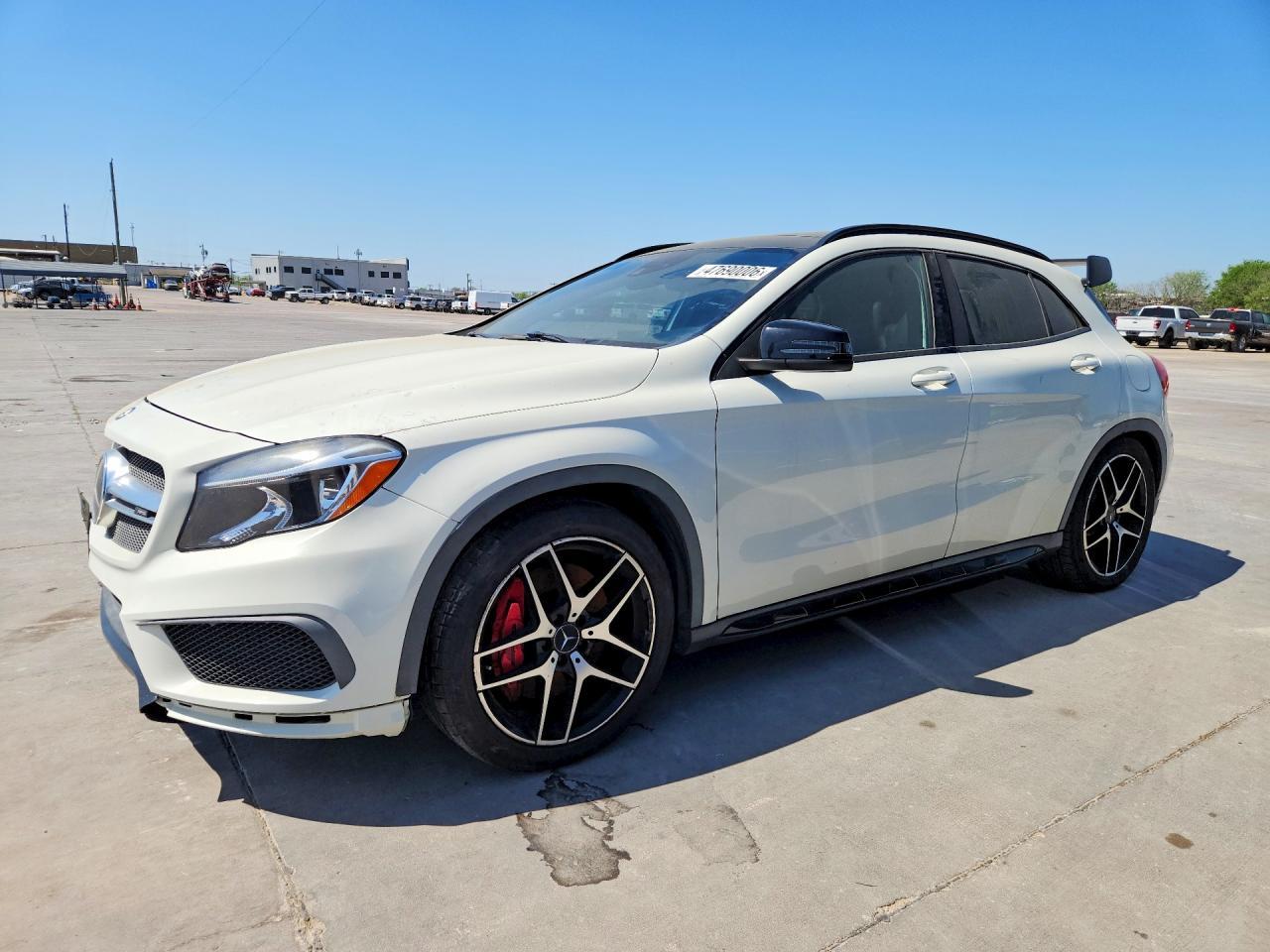 2015 Mercedes Benz Gla 45 Amg - zdjęcie główne