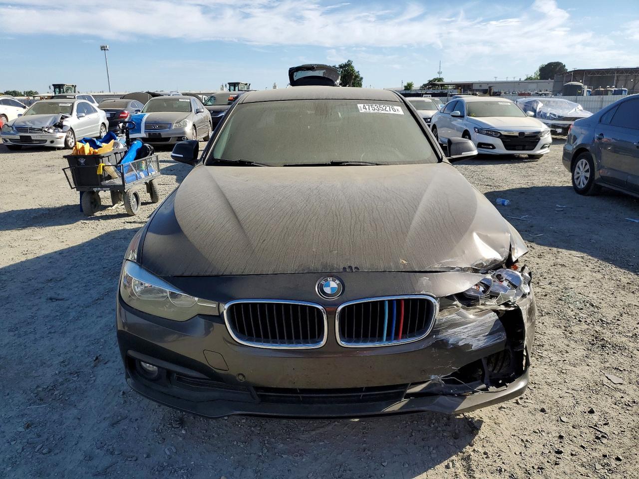 2016 BMW 320 I - zdjęcie 5