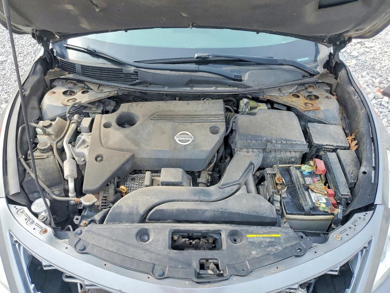 2014 Nissan Altima 2.5 S - zdjęcie 11