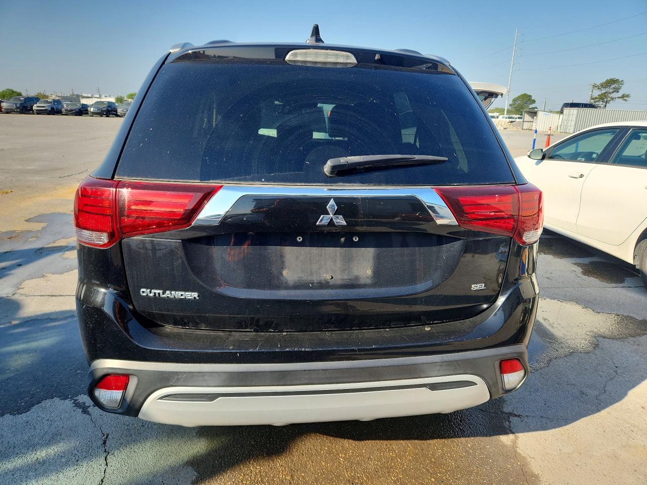 2020 Mitsubishi Outlander Se - zdjęcie 6