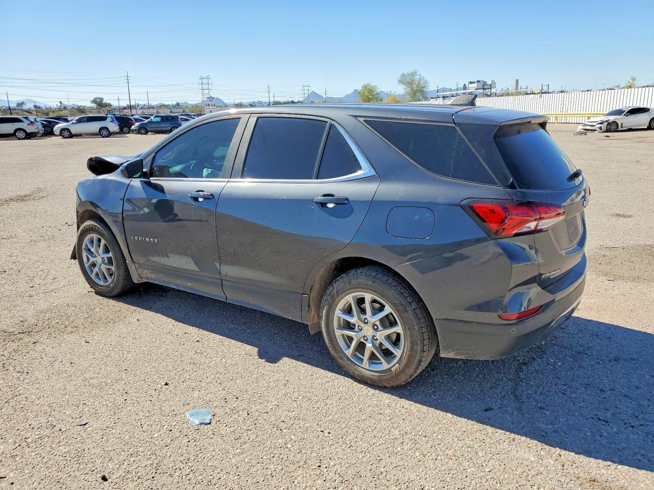 2022 Chevrolet Equinox Lt - zdjęcie 2
