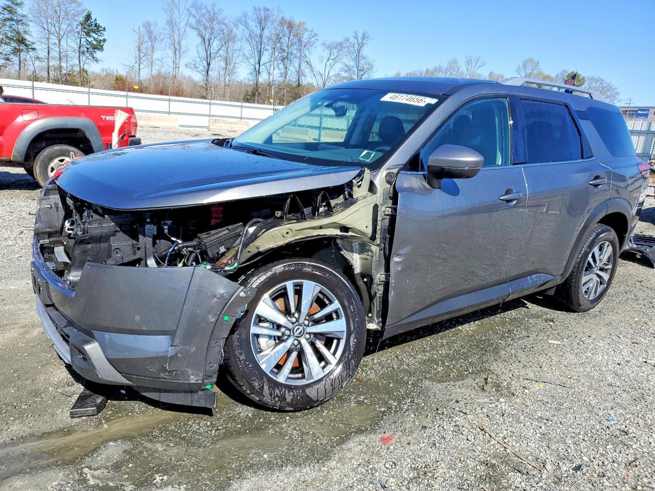 2025 Nissan Pathfinder Sl - zdjęcie główne