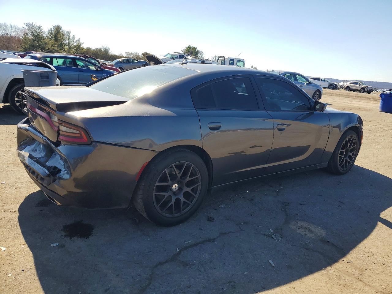 2019 Dodge Charger - zdjęcie 3