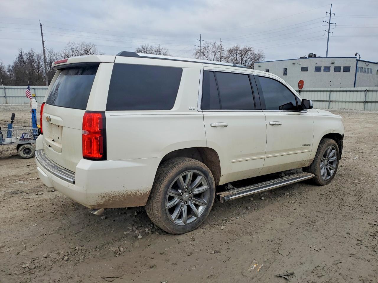 2015 Chevrolet Tahoe K1500 Ltz - zdjęcie 3
