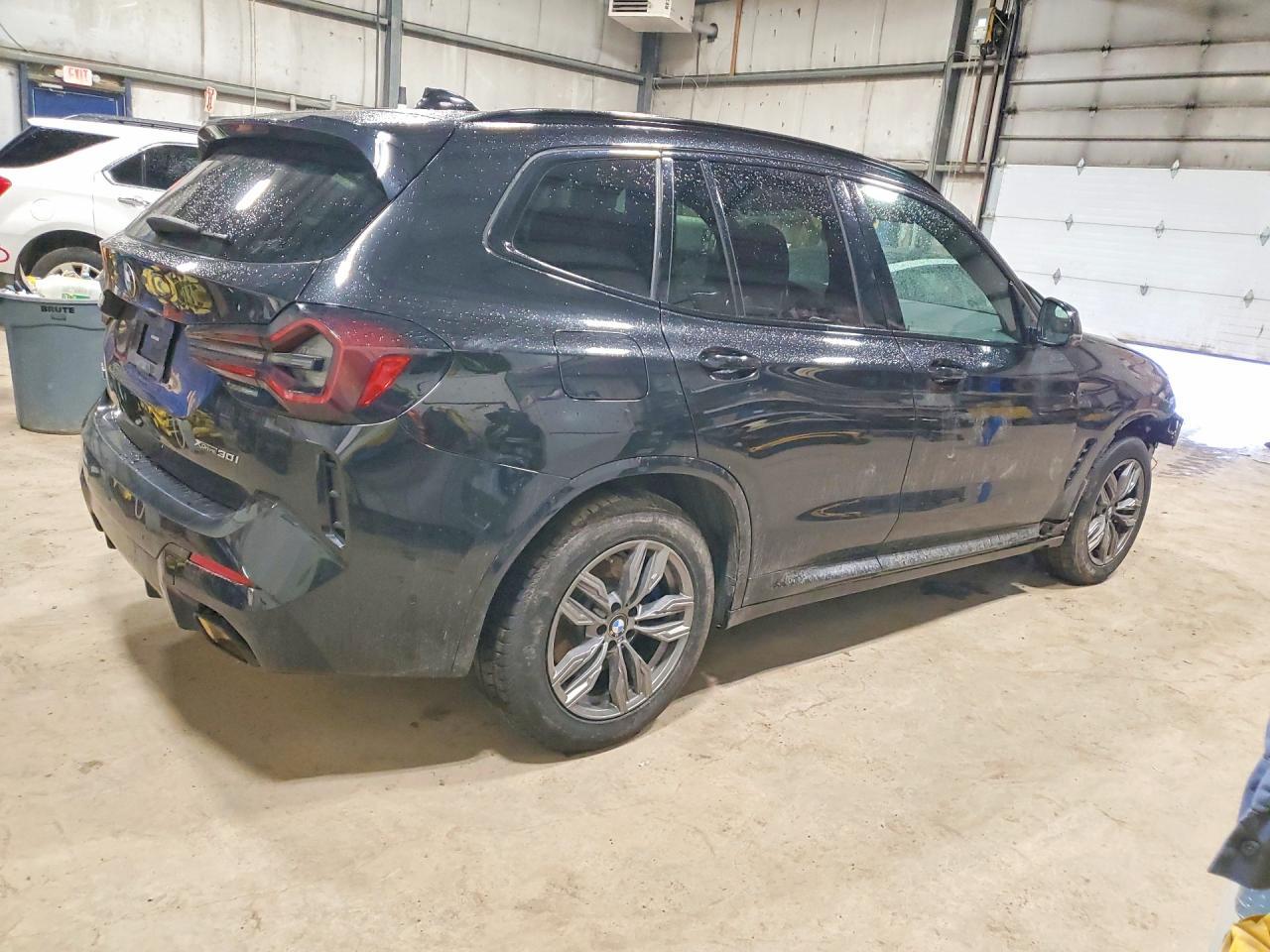 2023 BMW X3 xDrive30I - zdjęcie 3
