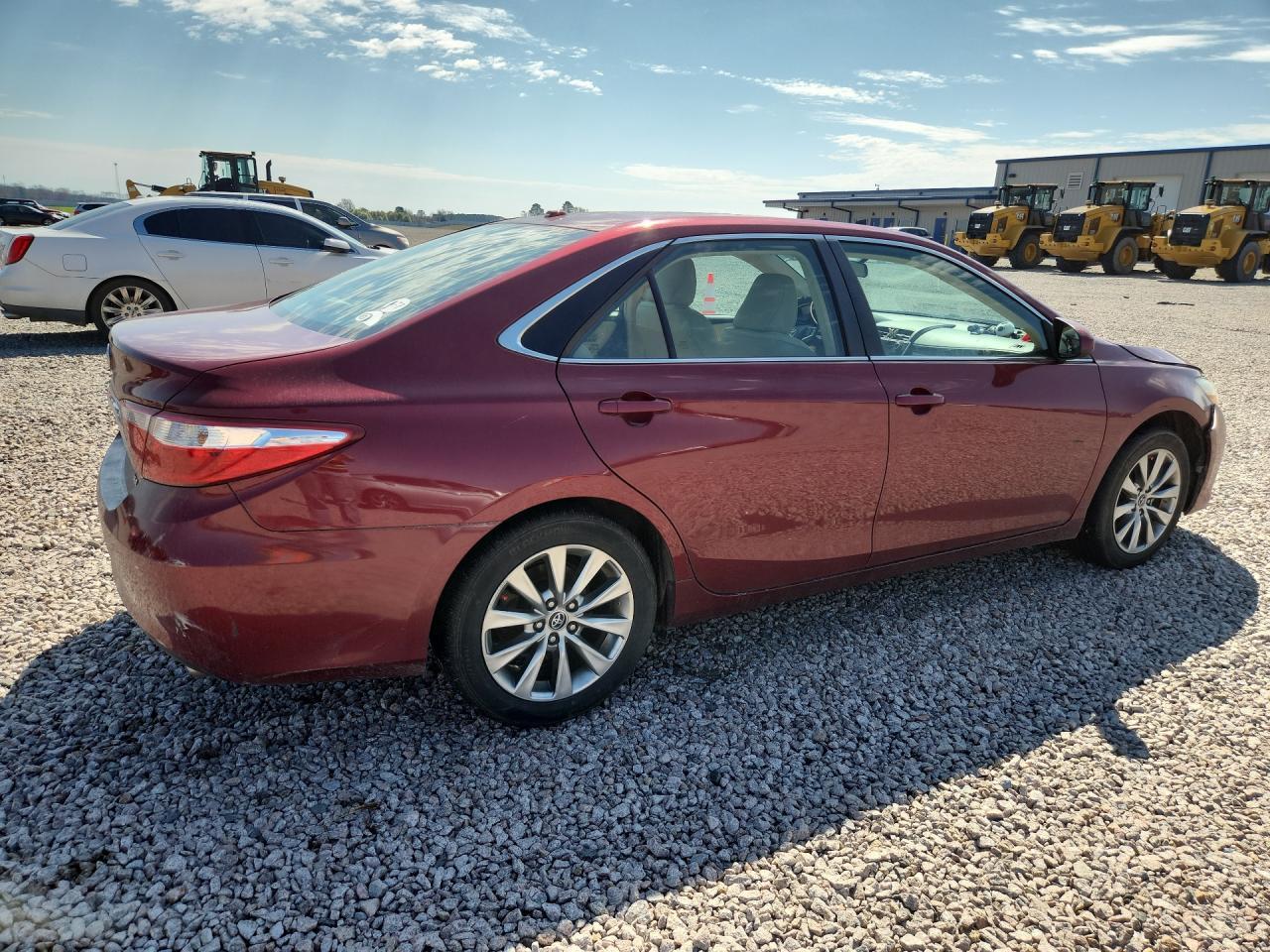 2016 Toyota Camry Xle - zdjęcie 3