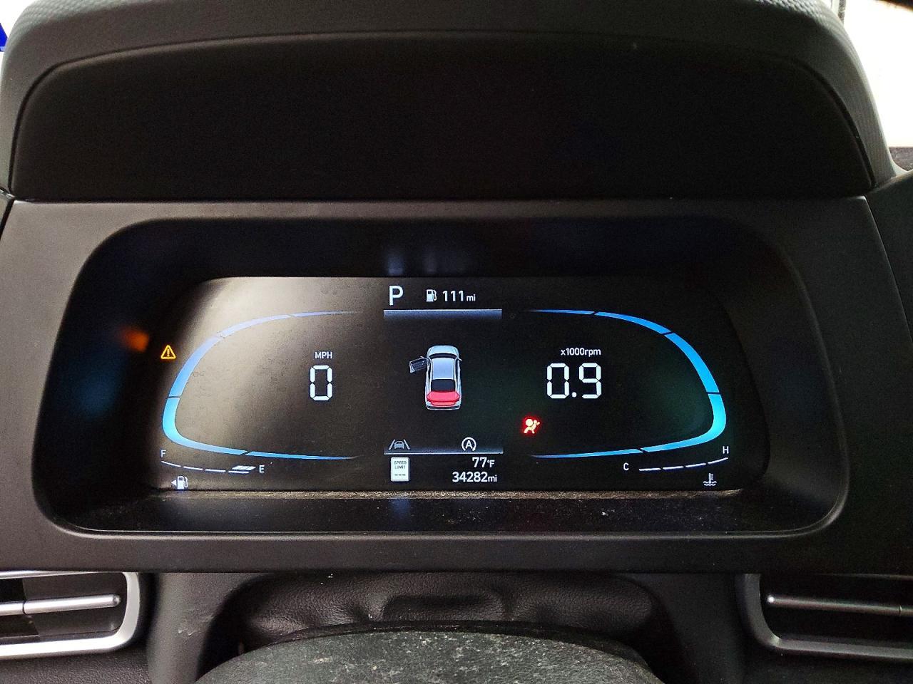 2025 Hyundai Elantra Se - zdjęcie 9