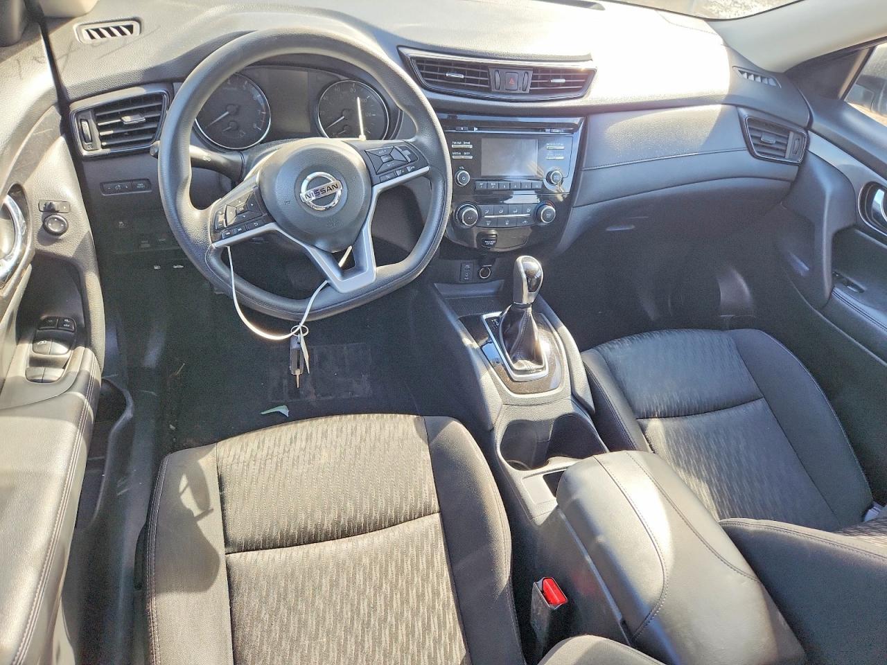 2017 Nissan Rogue S - zdjęcie 8