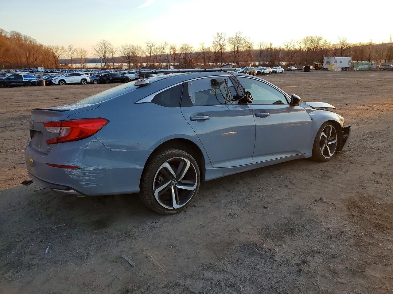 2022 Honda Accord Hybrid Sport - zdjęcie 3