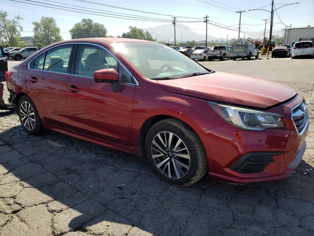 2018 Subaru Legacy 2.5I Premium - zdjęcie 4