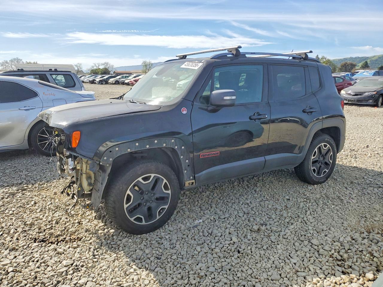 2015 Jeep Renegade Trailhawk - zdjęcie główne