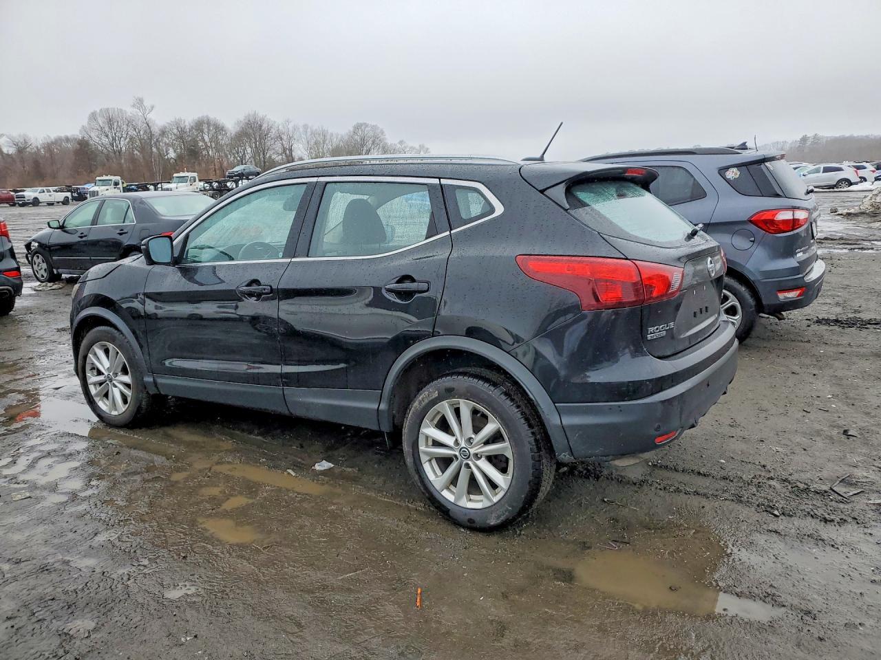 2019 Nissan Rogue Sport Sv - zdjęcie 2