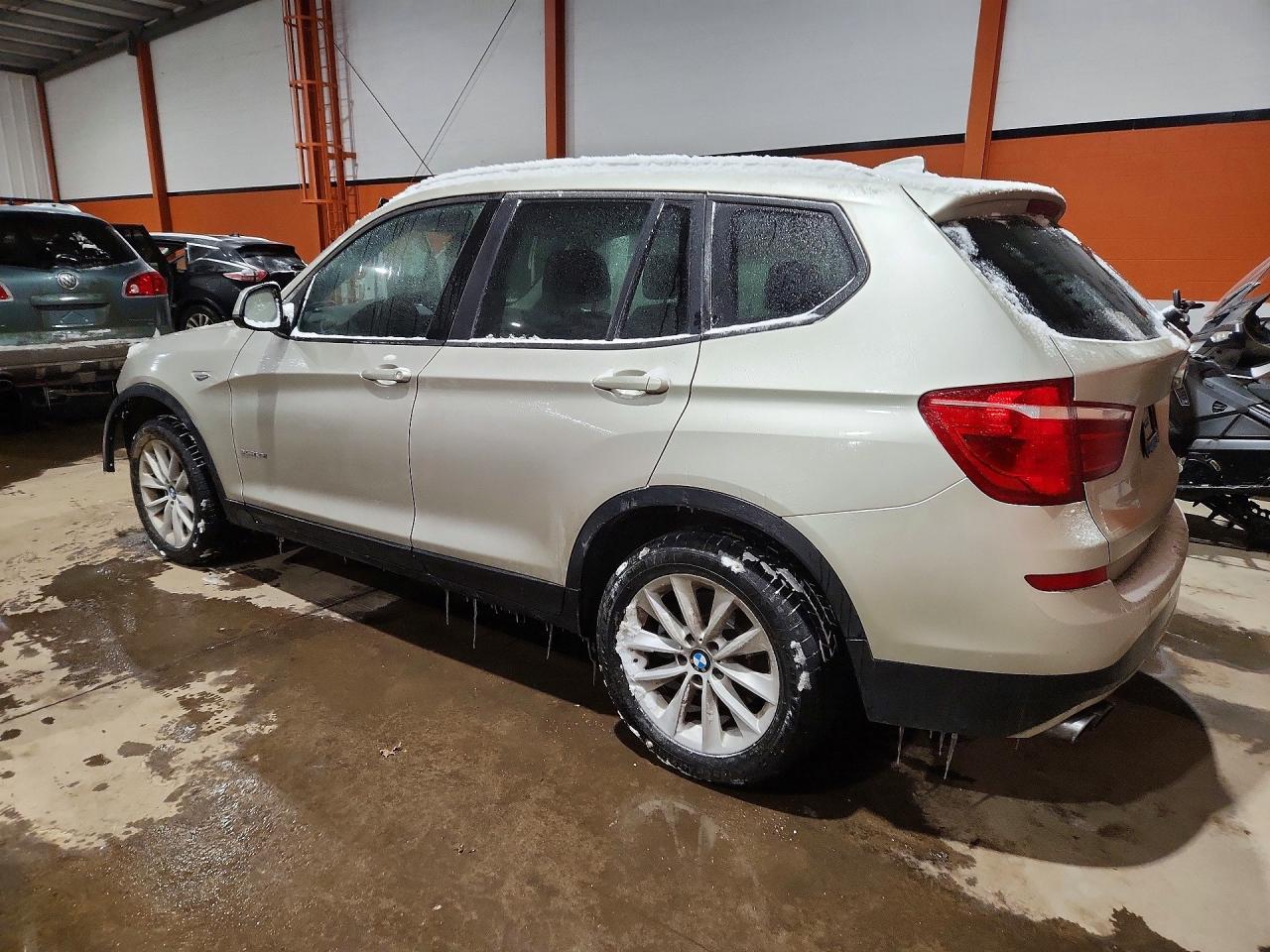 2016 BMW X3 xDrive28I - zdjęcie 2