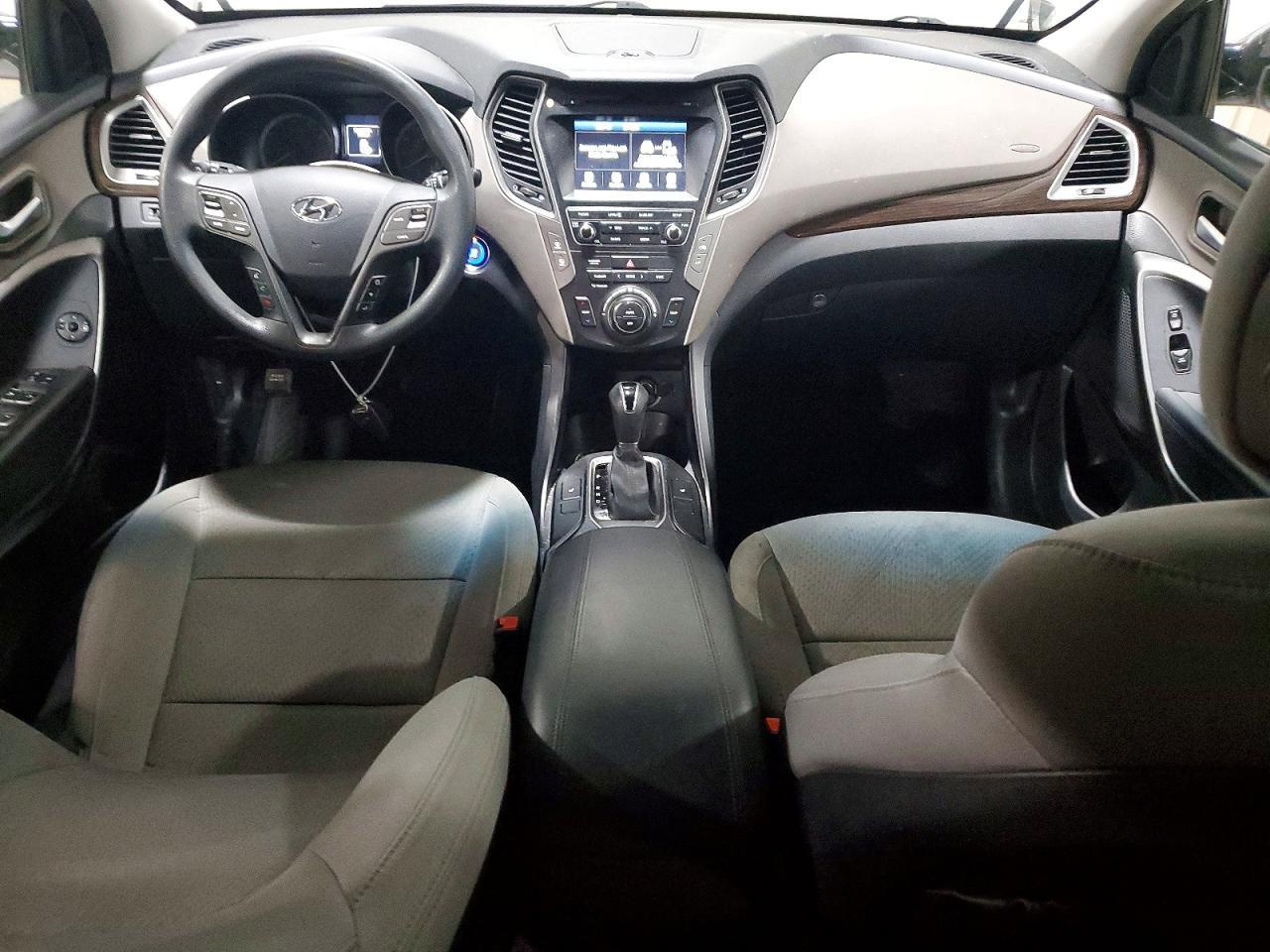 2018 Hyundai Santa Fe Sport 2.4L - zdjęcie 8