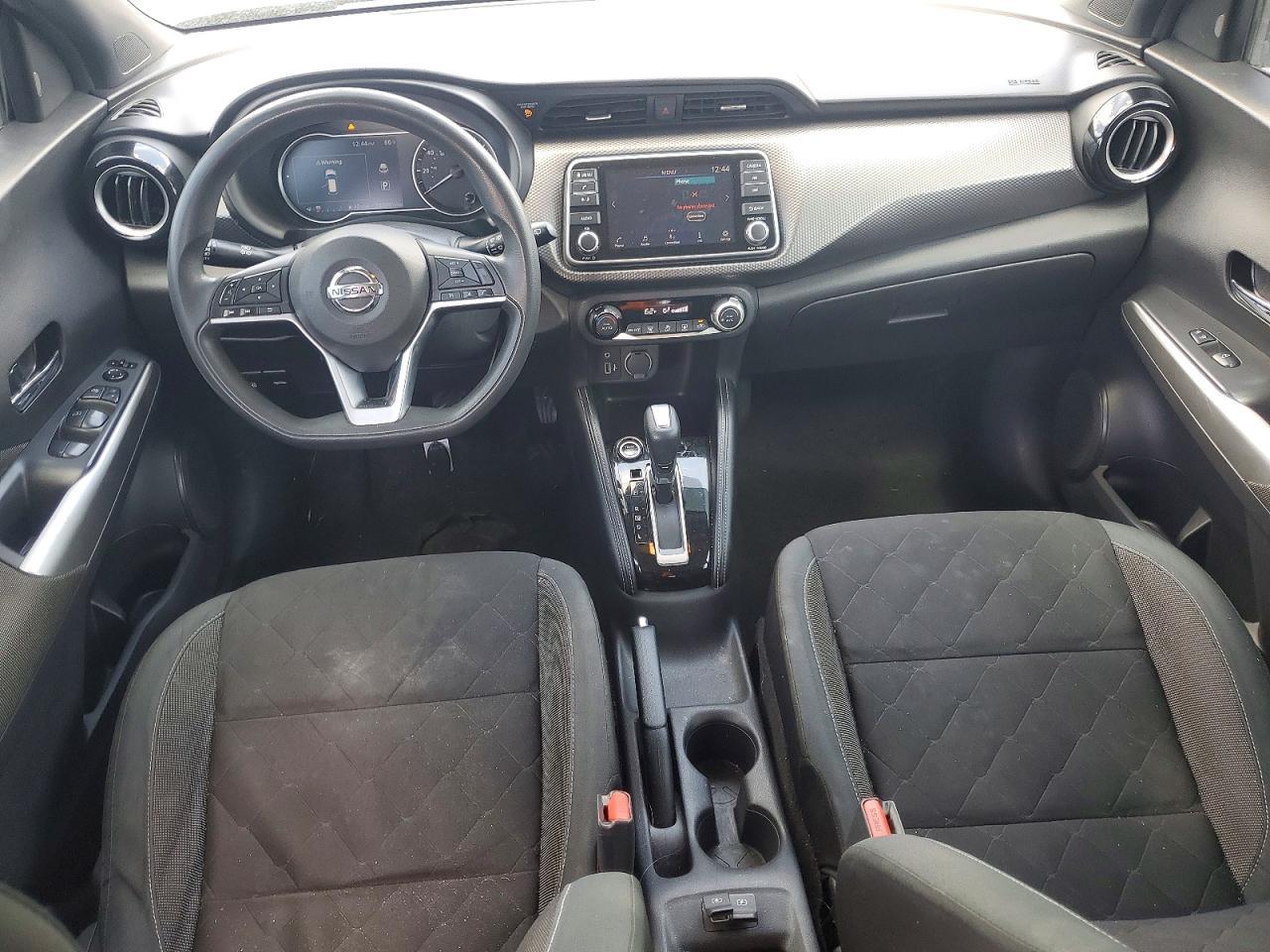 2020 Nissan Kicks Sv - zdjęcie 8