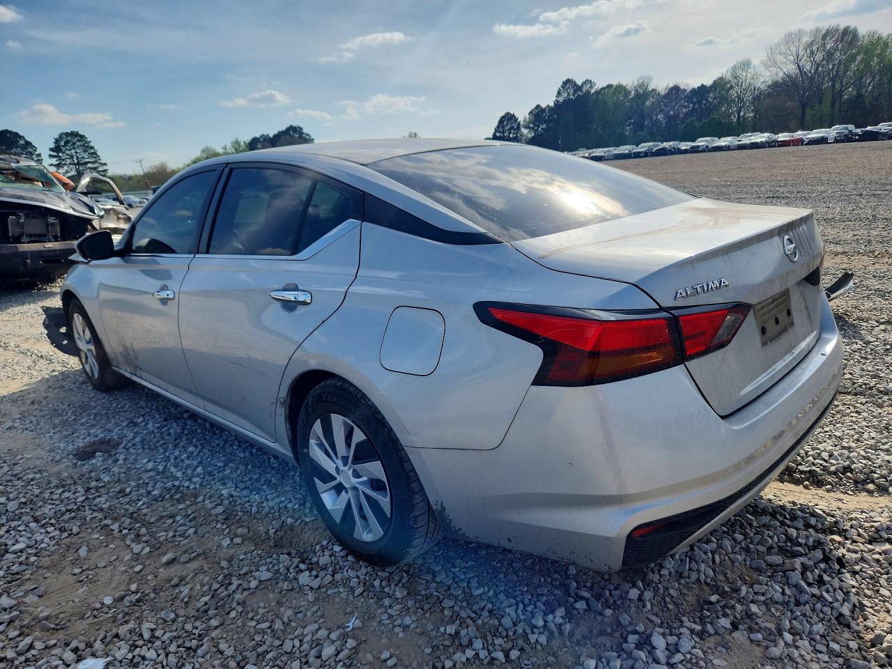 2021 Nissan Altima 2.5 S - zdjęcie 2