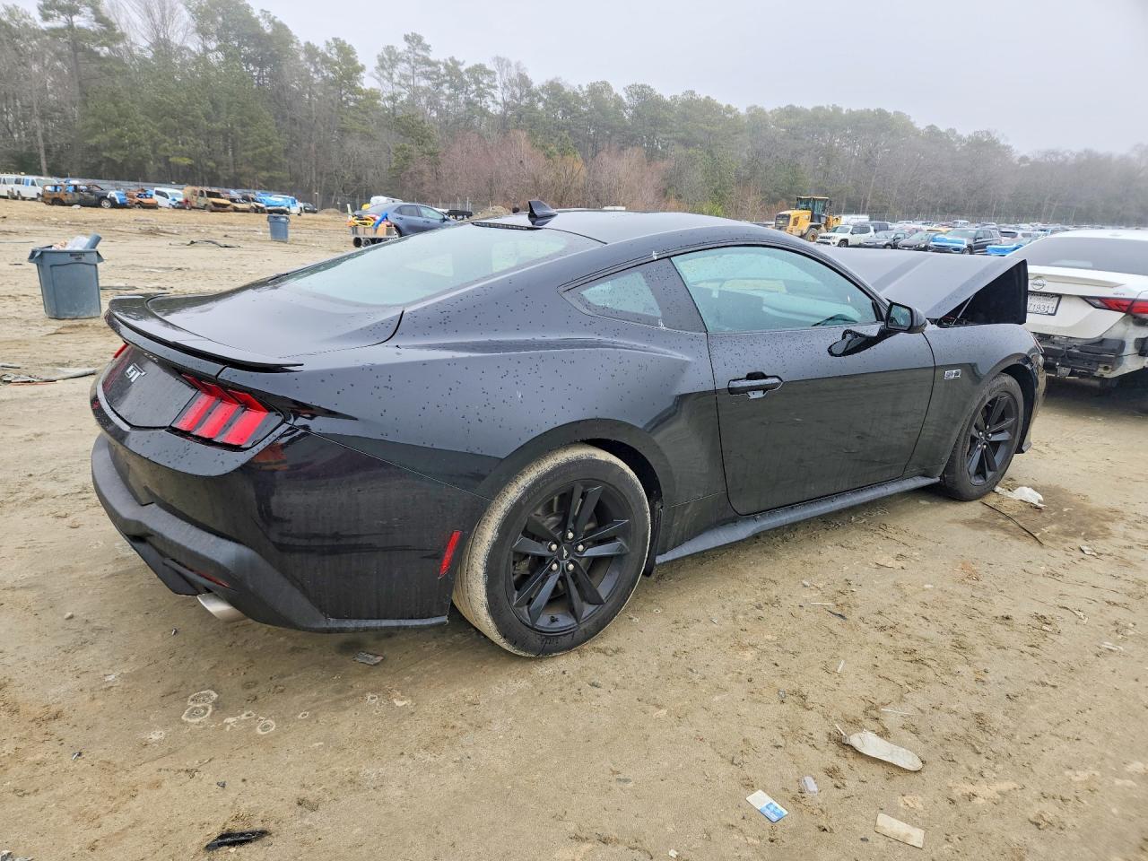 2024 Ford Mustang Gt - zdjęcie 3
