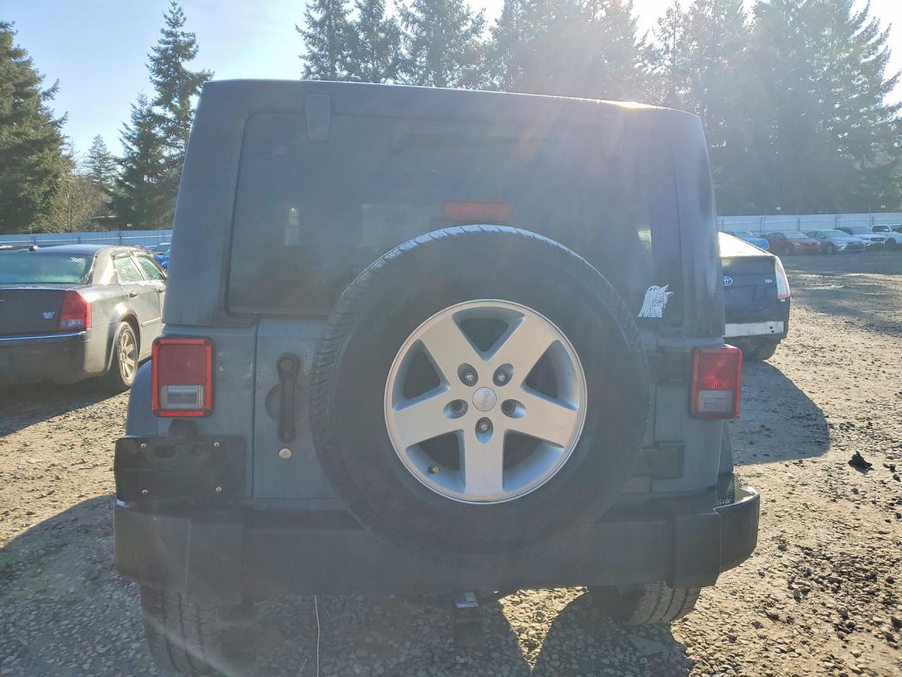 2014 Jeep Wrangler Unlimited Sport - zdjęcie 6