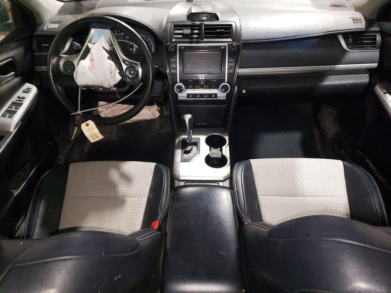 2014 Toyota Camry Se - zdjęcie 8