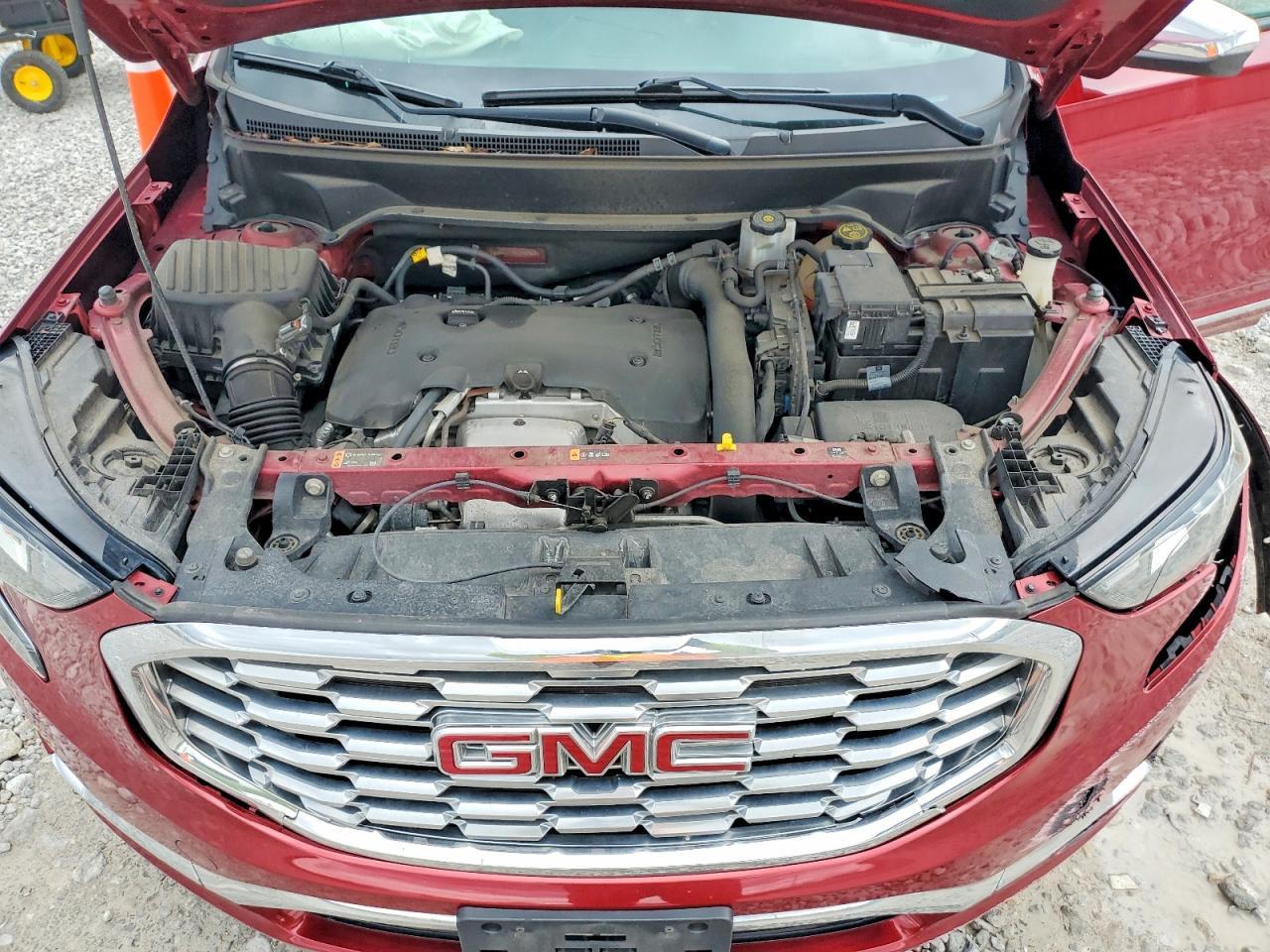 2019 GMC Terrain Denali - zdjęcie 12