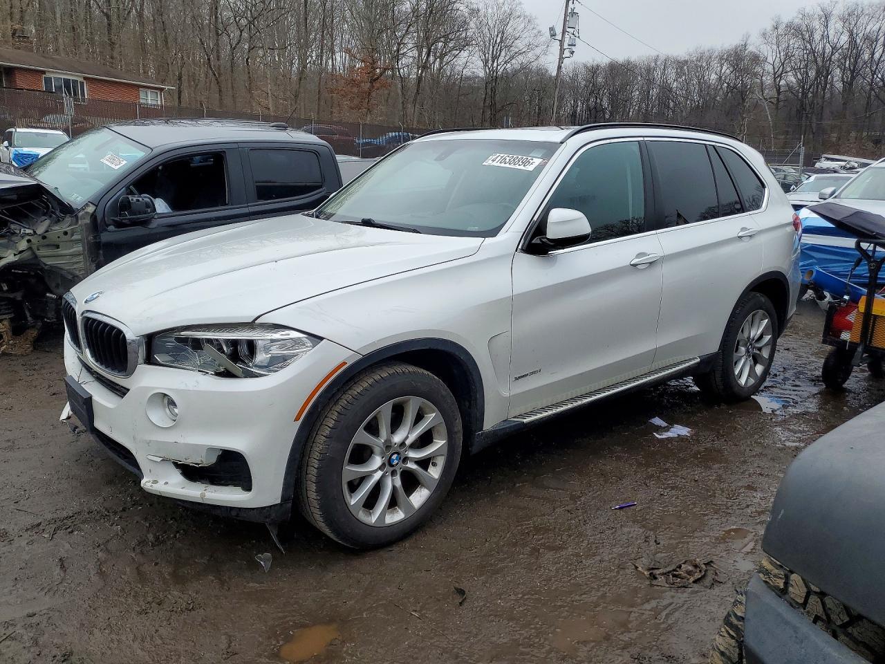 2016 BMW X5 xDrive35I - zdjęcie główne