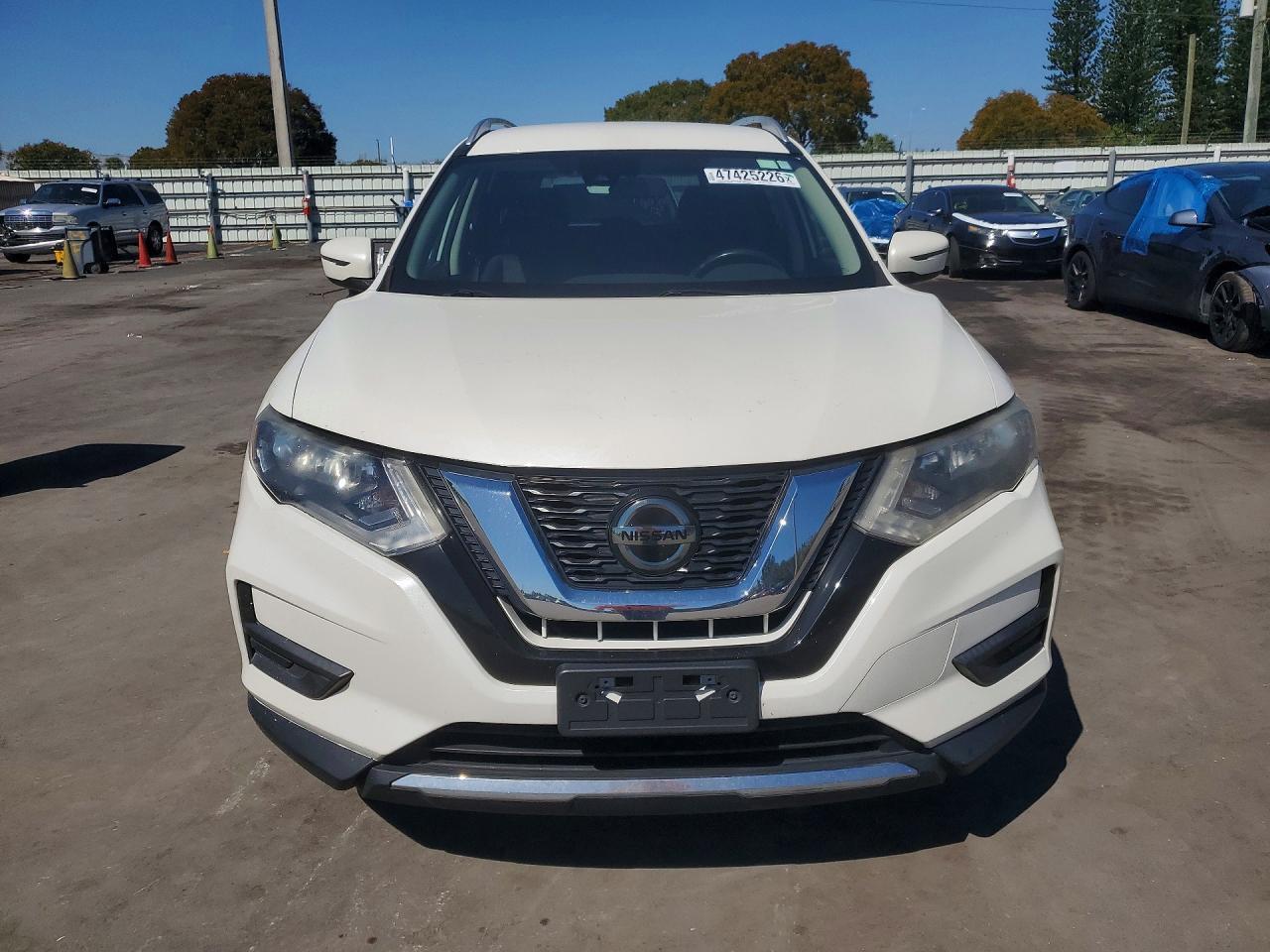 2020 Nissan Rogue Sv - zdjęcie 5