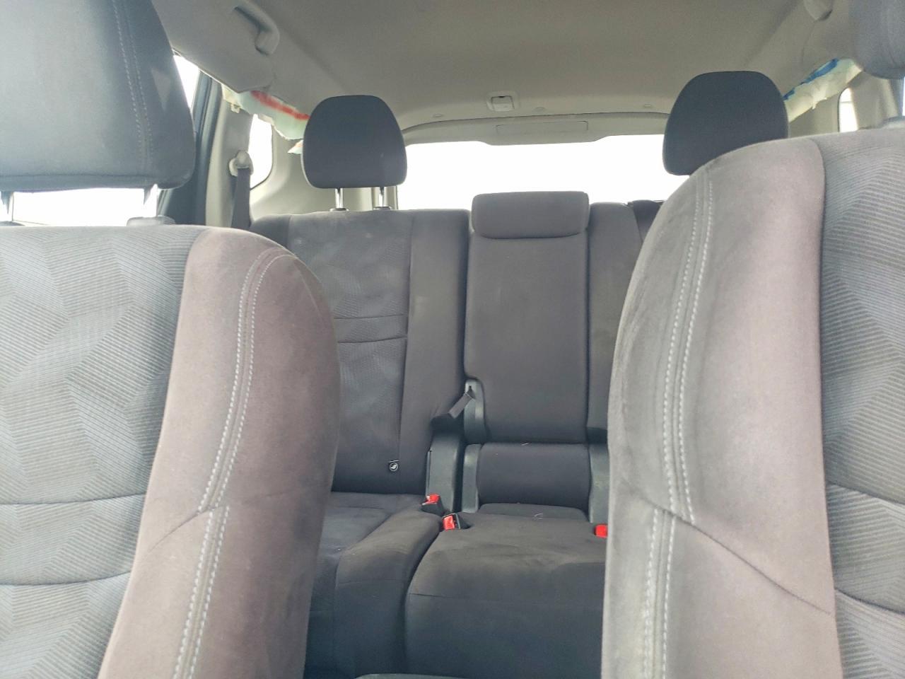 2015 Nissan Rogue Sv - zdjęcie 10