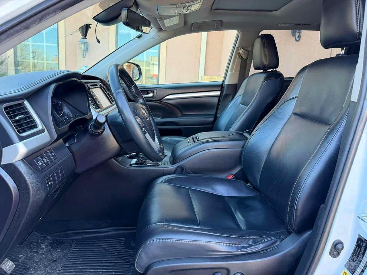 2019 Toyota Highlander Xle - zdjęcie 10