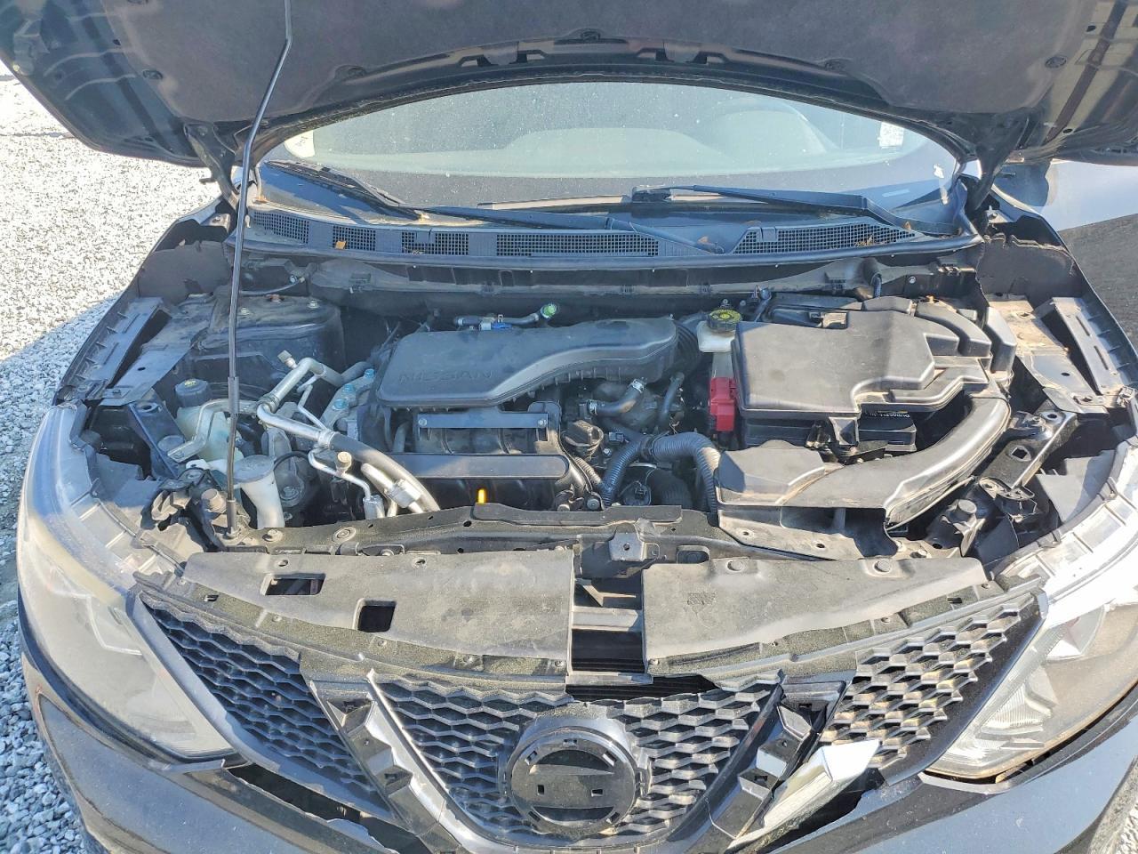 2017 Nissan Rogue Sport S - zdjęcie 12