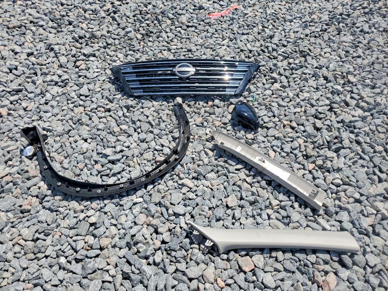 2026 Nissan Rogue Sl - zdjęcie 12