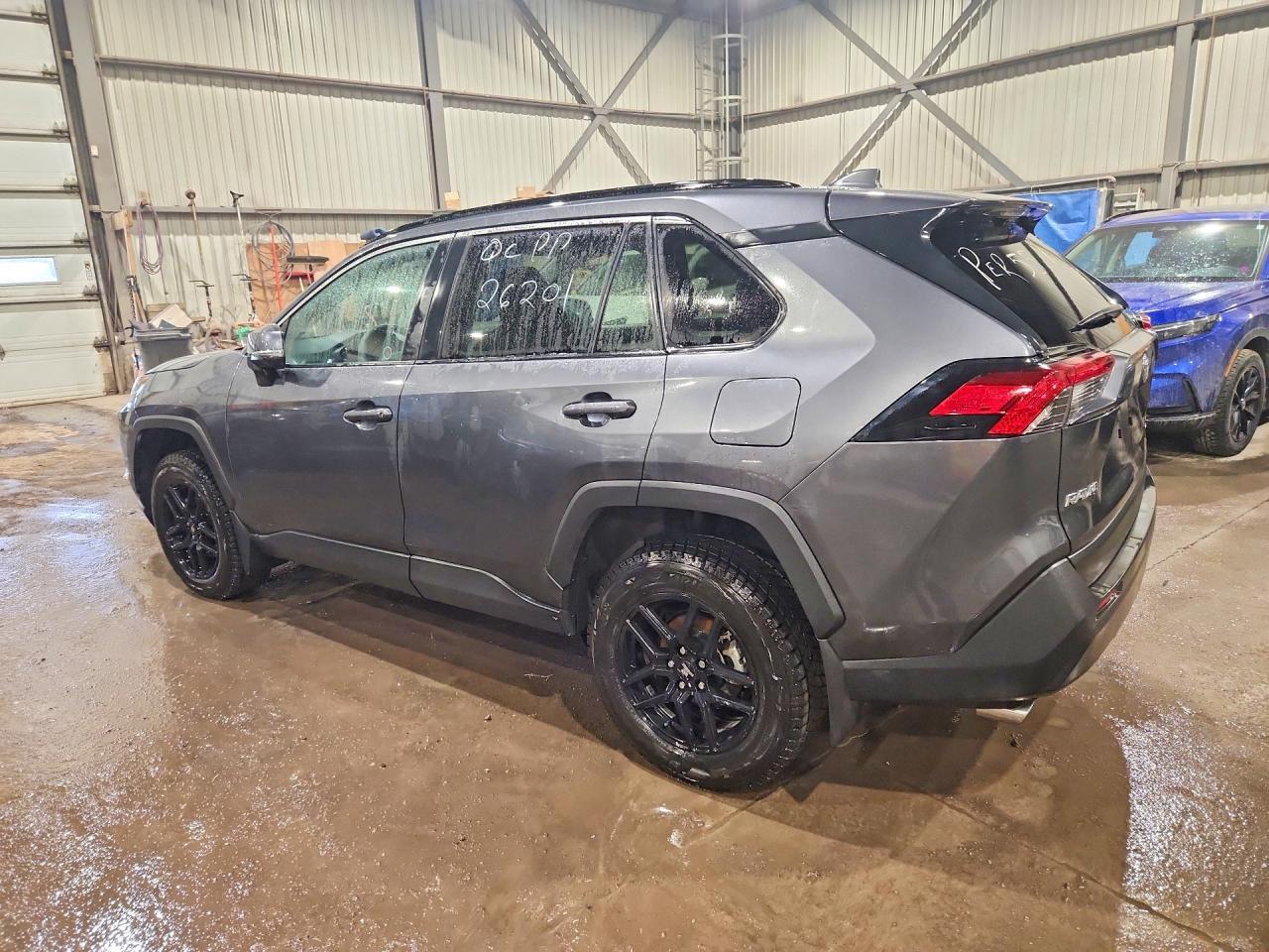 2023 Toyota Rav4 Xle - zdjęcie 2