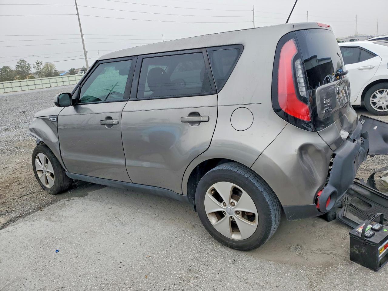 2016 Kia Soul Base - zdjęcie 2