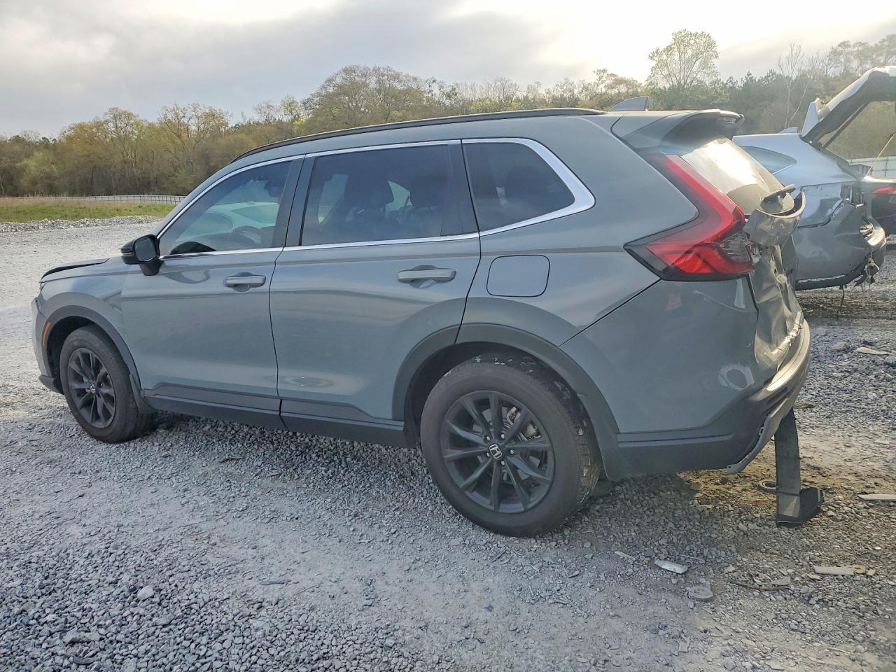 2025 Honda Cr-V Sport - zdjęcie 2