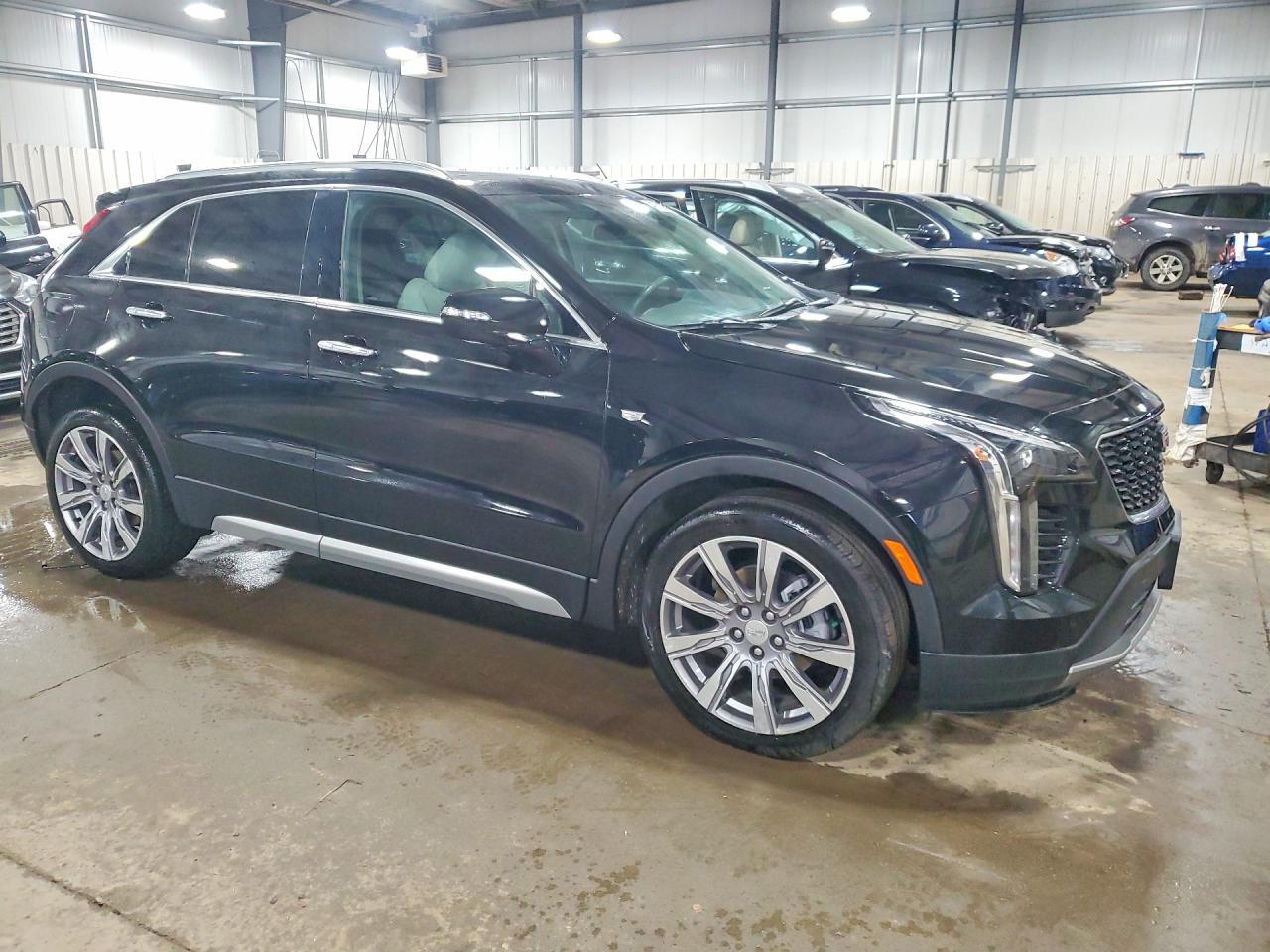 2023 Cadillac Xt4 Premium Luxury - zdjęcie 4