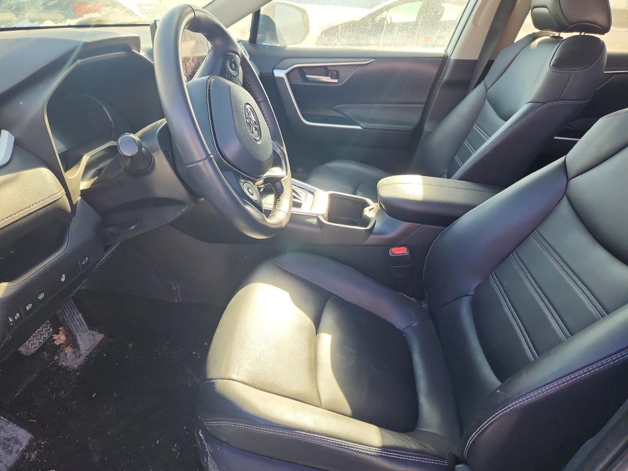2023 Toyota Rav4 Xle - zdjęcie 7