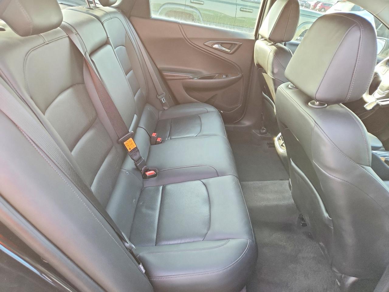 2016 Chevrolet Malibu Premier - zdjęcie 10