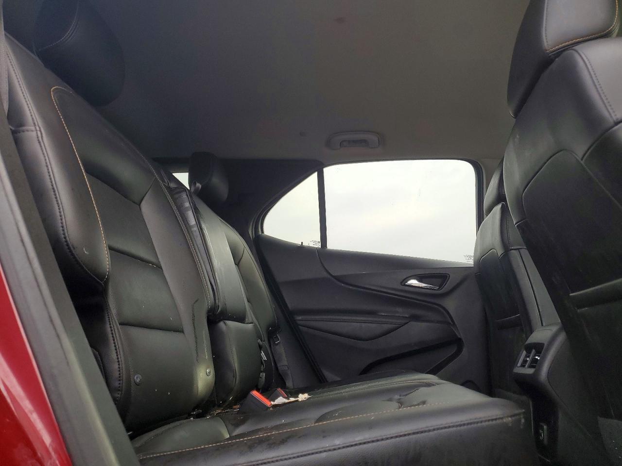 2019 Chevrolet Equinox Premier - zdjęcie 11