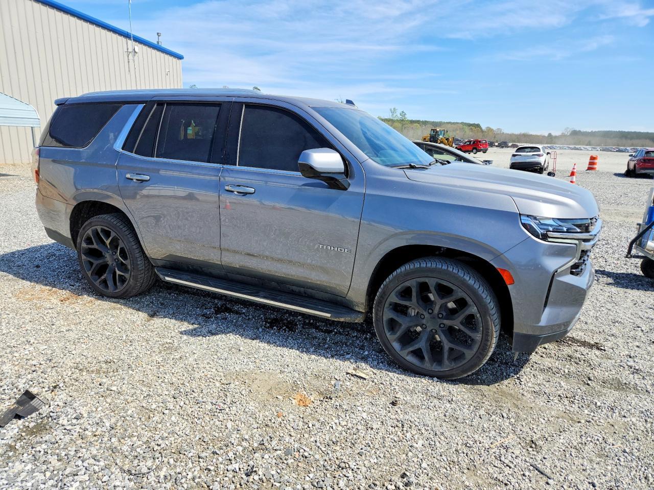 2021 Chevrolet Tahoe C1500 Ls - zdjęcie 4