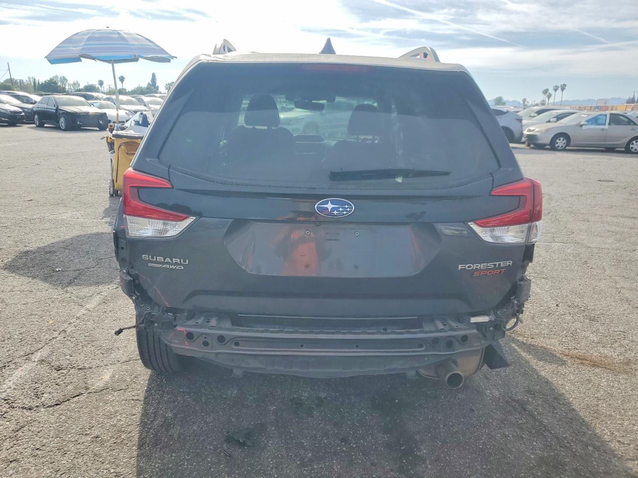 2021 Subaru Forester Sport - zdjęcie 6