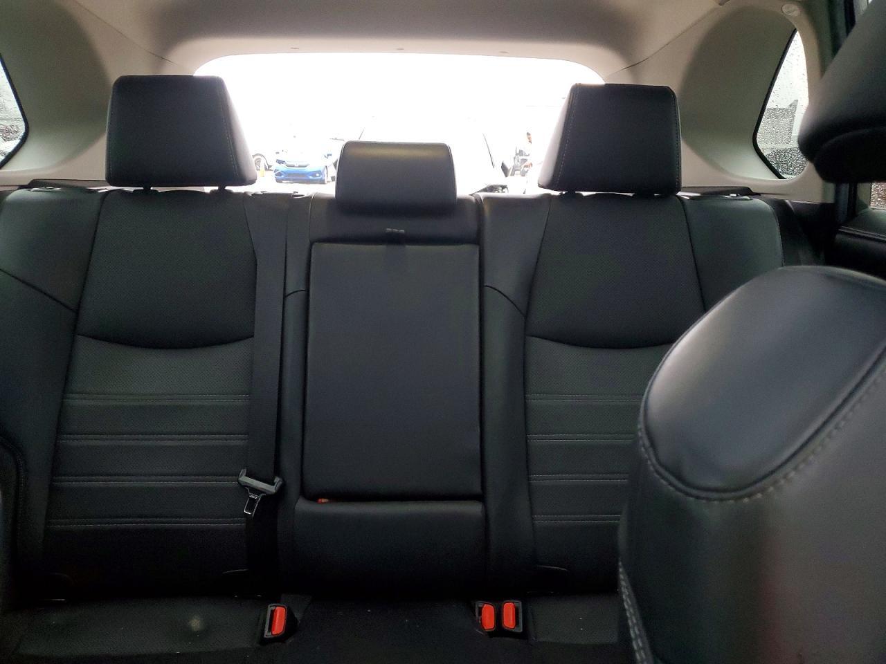 2022 Toyota Rav4 Hybrid Limited - zdjęcie 10